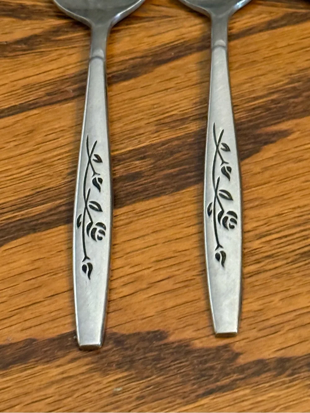 Vintage Sears Summer Breeze 4 Teaspoons Stainless Flatware 6 1/8”